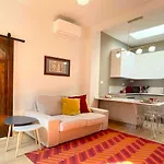 In Piccola Casa Di Corte Apartamento