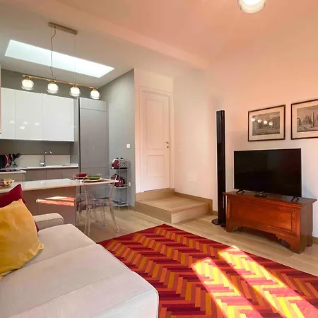 Appartement In Piccola Casa Di Corte Brescia