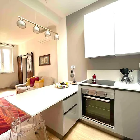 Appartement In Piccola Casa Di Corte Brescia