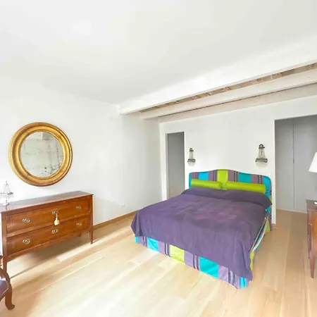 Appartement In Piccola Casa Di Corte Brescia